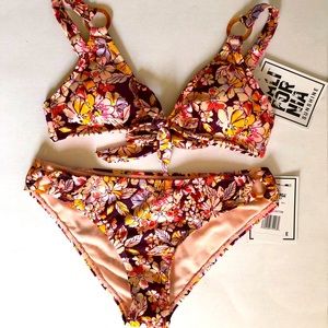 NWT California Sunshine Bikini